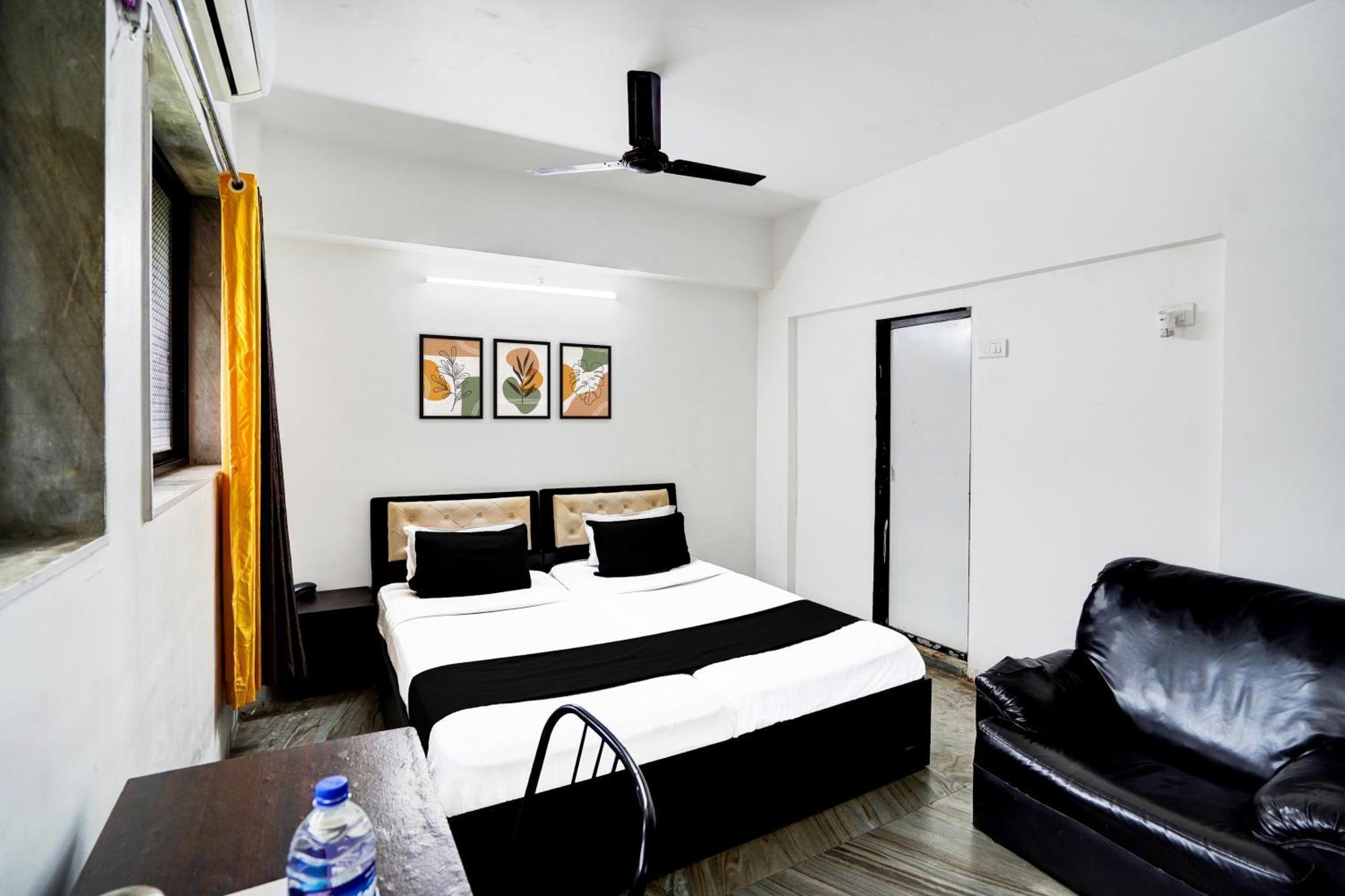 Super Hotel O Deluxe United Corporate Home Navi Mumbai Esterno foto