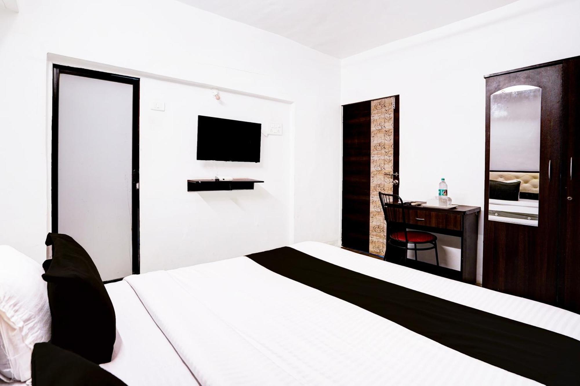 Super Hotel O Deluxe United Corporate Home Navi Mumbai Esterno foto